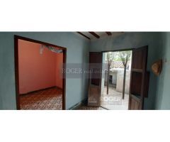 estupenda casa solariega con puertas a las 2 calles , Paseo Perez Bayer y Santo