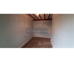 estupenda casa solariega con puertas a las 2 calles , Paseo Perez Bayer y Santo