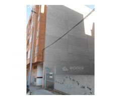 solar URBANO en calle centrica. INVERSOR Constructor