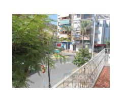 Casa amplia en centro del Pueblo de Benicasim