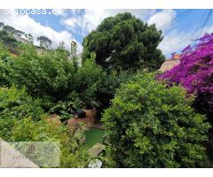 Magnífica casa con jardín a Sarria