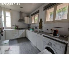 Magnífica casa con jardín a Sarria