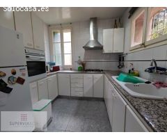 Magnífica casa con jardín a Sarria