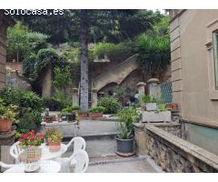 Magnífica casa con jardín a Sarria