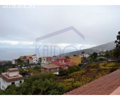 En venta Casa terrera con Finca en la Orotava. La Perdoma