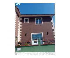 Casa Unifamiliar Adosada de 4 dormitorios en La Orotava