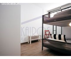 Ático de 2 dormitorios completamente reformado en Alquiler POR MESES en Los