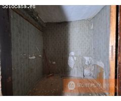 CASA DE PUEBLO PARA REFORMAR EN VENTA EN ARROS
