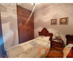 CASA EN BOSSOST CON ALMACÉN, APARTAMENTO Y DÚPLEX