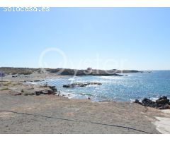 Parcela urbana cerca del mar