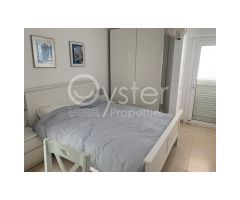 Bungalow de Lujo Reformado en El Porís con Piscina Climatizada, Apartamento
