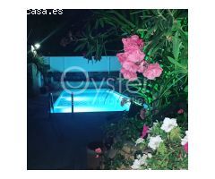 Bungalow de Lujo Reformado en El Porís con Piscina Climatizada, Apartamento