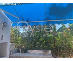 Bungalow de Lujo Reformado en El Porís con Piscina Climatizada, Apartamento