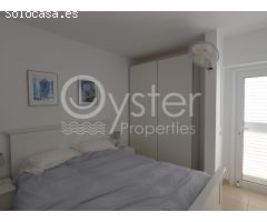 Bungalow de Lujo Reformado en El Porís con Piscina Climatizada, Apartamento