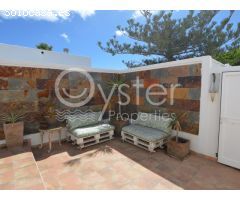 Bungalow de Lujo Reformado en El Porís con Piscina Climatizada, Apartamento