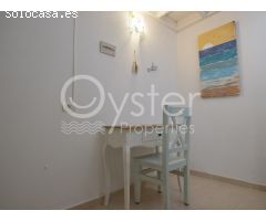 Bungalow de Lujo Reformado en El Porís con Piscina Climatizada, Apartamento