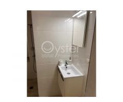 Bungalow de Lujo Reformado en El Porís con Piscina Climatizada, Apartamento