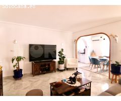 VILLA DE 660M EN CAMPOSOL