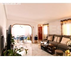 VILLA DE 660M EN CAMPOSOL