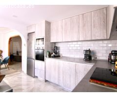 VILLA DE 660M EN CAMPOSOL