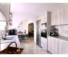 VILLA DE 660M EN CAMPOSOL