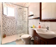 VILLA DE 660M EN CAMPOSOL