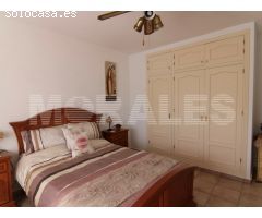 VILLA EN LEYVA con parcela de 10.000 m2