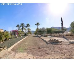 VILLA EN LEYVA con parcela de 10.000 m2