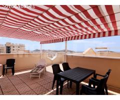 ÁTICO CON VISTAS AL MAR EN RESIDENCIAL REF 1203