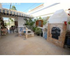 FINCA DE CAMPO CON CHALET, CASA ANTIGUA Y PLANTACION DE OLIVOS. REF 866