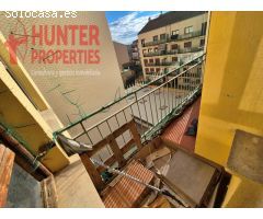 CENTRICO PISO DE 2 HABITACIONES A 2 MINUTOS A PIE DEL PASEO MARITIMO
