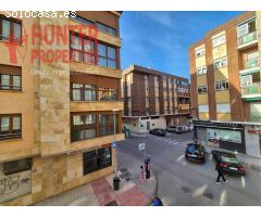 PLANTA BAJA EN RESIDENCIAL CON PISCINA ALAMILLO