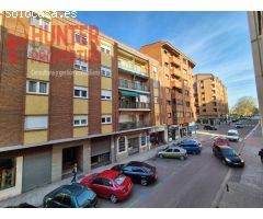 PLANTA BAJA EN RESIDENCIAL CON PISCINA ALAMILLO