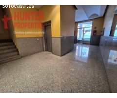 PLANTA BAJA EN RESIDENCIAL CON PISCINA ALAMILLO