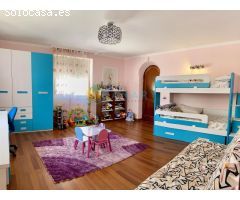 Una exclusiva VILLA en la primera línea del Mar en la zona del Golf del Sur