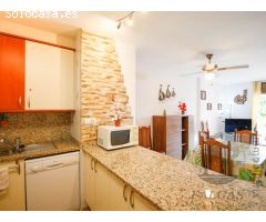 Apartamento reformado con terraza + garaje en primera línea de mar