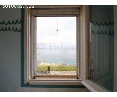 Chalet en primera línea de mar con piscina y garaje enPort de la Selva