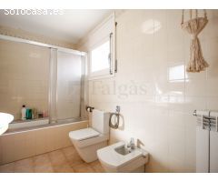 Chalet en primera línea de mar con piscina y garaje enPort de la Selva