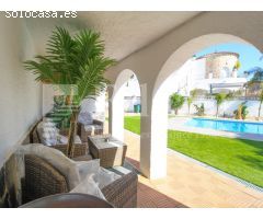 Encantadora casa en una tranquila calle, ideal para disfrutar de la privacidad y
