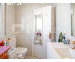 Encantadora casa en una tranquila calle, ideal para disfrutar de la privacidad y