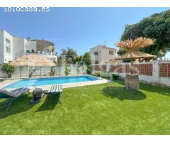Encantadora casa en una tranquila calle, ideal para disfrutar de la privacidad y
