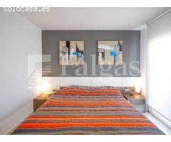 Casa con piscina y 12,5 m de amarre en canal ancho