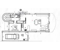 Casa con piscina y 12,5 m de amarre en canal ancho