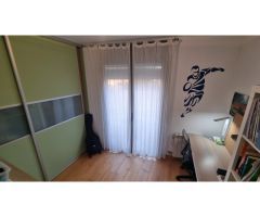 CASA EN EL CENTRO CON PATIO Y GARAJE