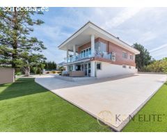 Fabuloso Chalet con Magníficas Vistas