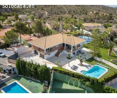 Fabuloso Chalet con Magníficas Vistas