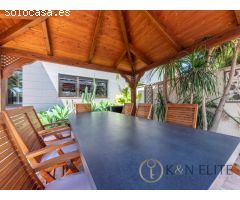 Elegante Chalet Pareado en Mutxamel