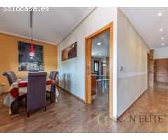 Elegante Chalet Pareado en Mutxamel