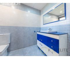 Elegante Chalet Pareado en Mutxamel