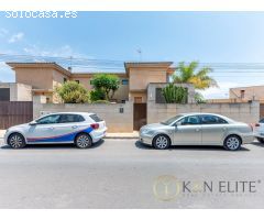 Elegante Chalet Pareado en Mutxamel